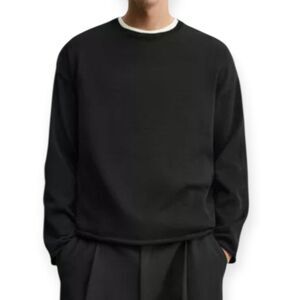 Zara Men's Classic Black Crewneck Sweatshirt Sz. M EUC